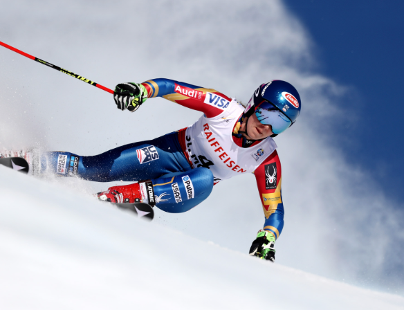 tantangan-alpine-skiing-uji-fokus-dan-keberanian-atlet