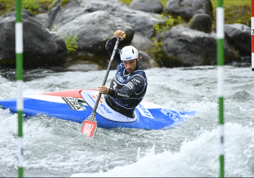 perbedaan-kayak-slalom-dan-canoe-slalom-yang-wajib-diketahui