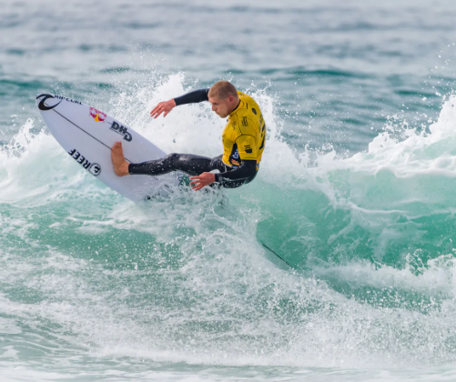 keunggulan-latihan-surfing-dalam-membangun-stamina