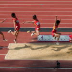 latihan-kekuatan-otot-kaki-untuk-atlet-lompat-jauh