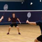 Pola Serangan Cepat Khas Badminton Ganda Profesional
